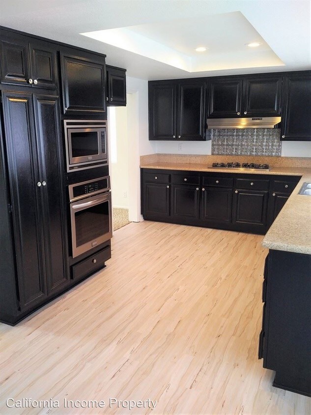 Foto principal - 7259 E Drake Dr