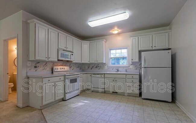 Foto del edificio - 8619 Worman Dr