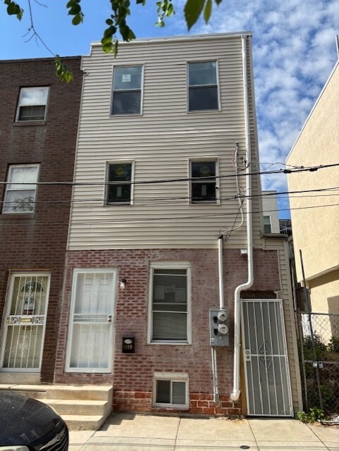 Building Photo - 1110 North St