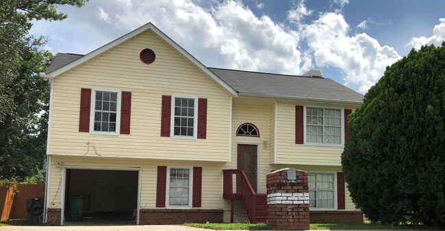 Foto del edificio - 5490 Panola Downs Rd