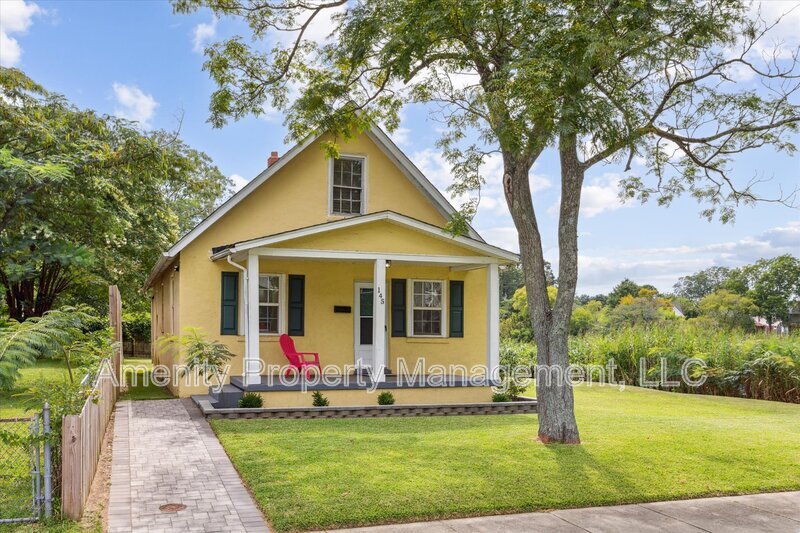 Foto principal - 145 Ash Ave