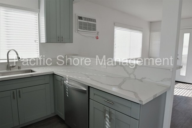 Building Photo - 4178 32nd St