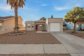 Building Photo - 12483 Tierra Dulce Dr