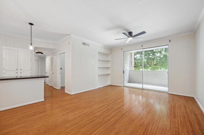 Foto del edificio - 2111 Welch St