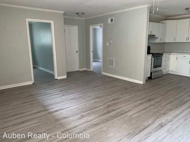 Building Photo - 2 br, 1 bath House - 1615 Lilac Lane - Unit B