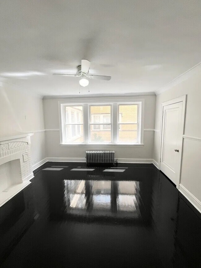 Foto del edificio - 4126 W 24th Pl