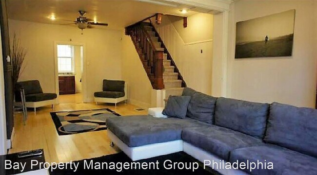 Foto del edificio - 4 br, 1.5 bath House - 128 Jamestown Ave