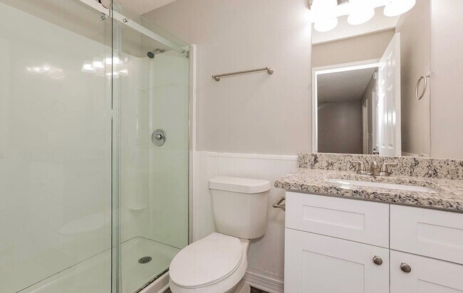 Foto del edificio - 10231 Woodland Trail