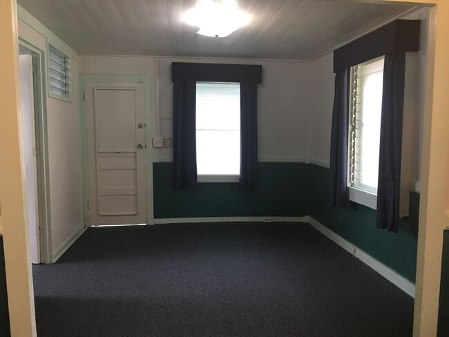 Foto del edificio - Small 3BR/1BA Home in Downtown Hilo!