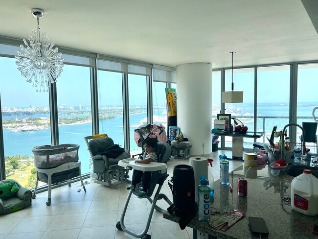 Building Photo - 888 Biscayne Blvd