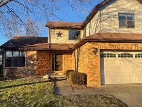 Building Photo - 306 Amy Dr