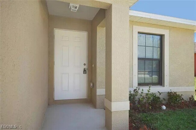 Foto del edificio - 1114 SW 15th Pl