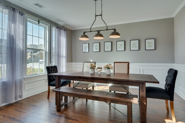Building Photo - 1030 Ardrey Cir