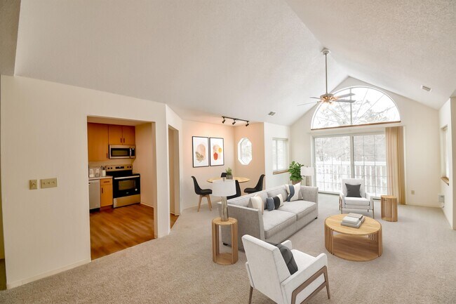 Foto del edificio - Hazeltine Shores