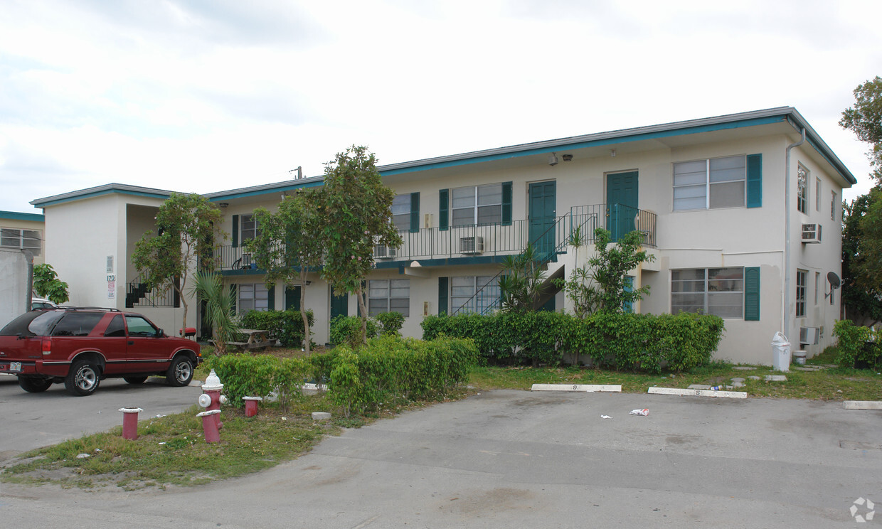 170 SW 8th St, Pompano Beach, FL 33060 - Apartments in Pompano Beach ...