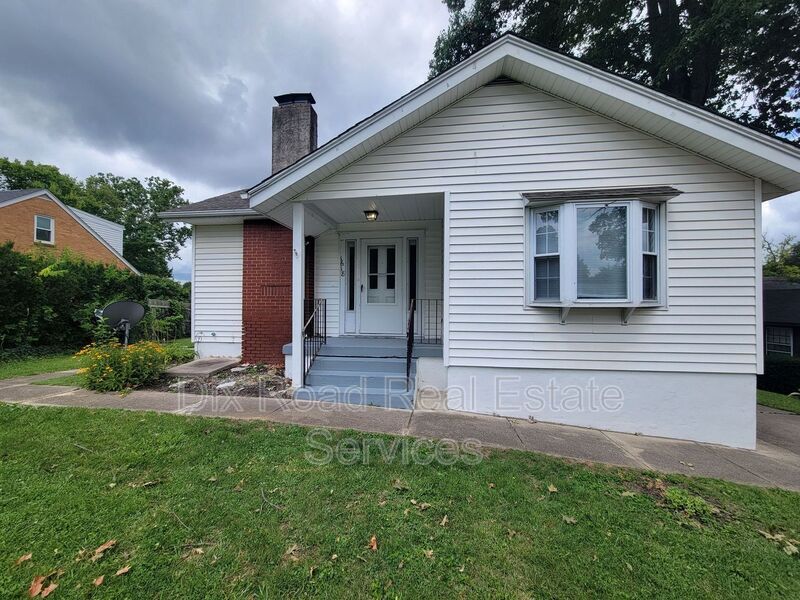 Foto principal - 1618 Dix Rd