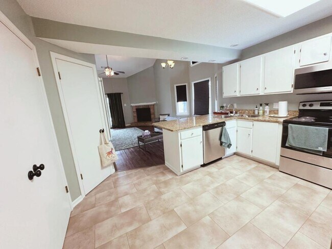 Foto del edificio - 112 Goodner Ln