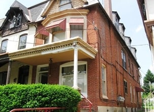 Building Photo - 111 Windsor St