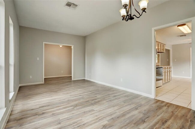 Foto del edificio - 25703 Pepper Ridge Ln