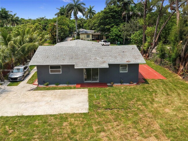 Foto del edificio - 11717 NW 22nd Ct