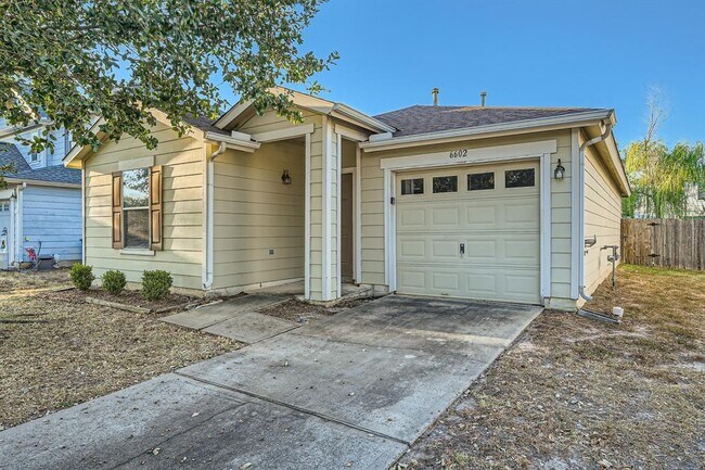 Foto del edificio - 6602 Fairbrook Park Ln