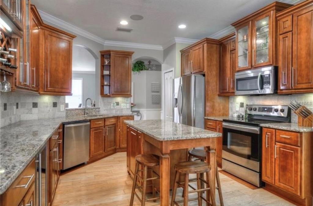 Building Photo - 21752 Garden Walk Loop