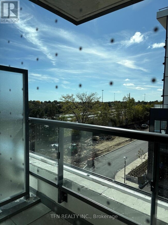 Building Photo - 7439-7439 Kingston Rd