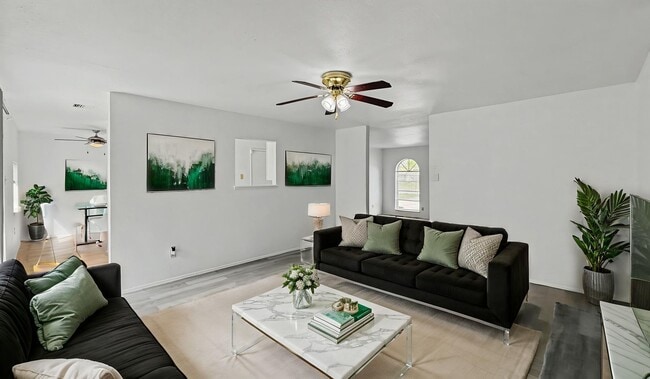 Building Photo - Charming Single-Story Home Near Parks and Recreation in Cedar Hill