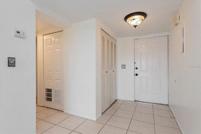 Building Photo - 1060 Lotus Pkwy