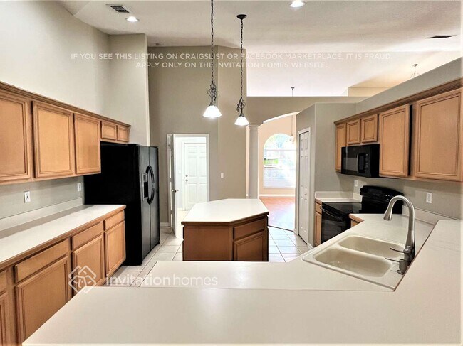 Foto del edificio - 14809 Pine Cone Trail