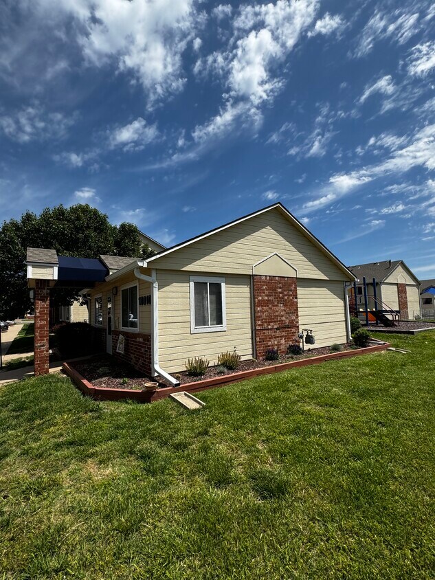 Park Meadows Apartments in Wichita, KS