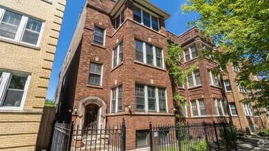 Building Photo - 5006 N Wolcott Ave