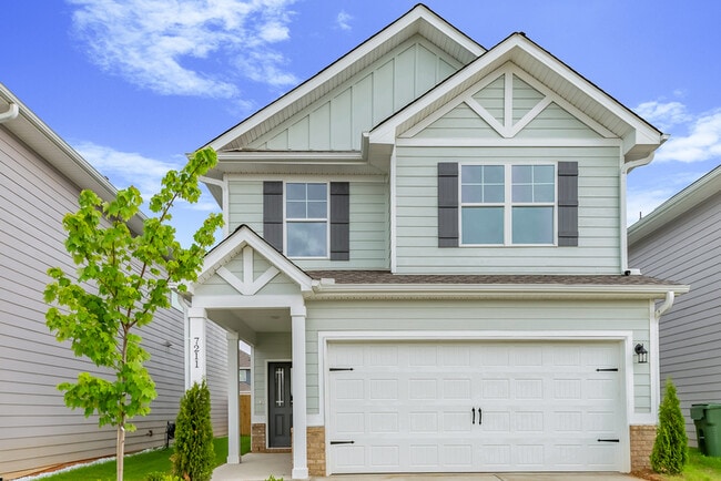 Foto del edificio - 7211 Berrywood Ct NW