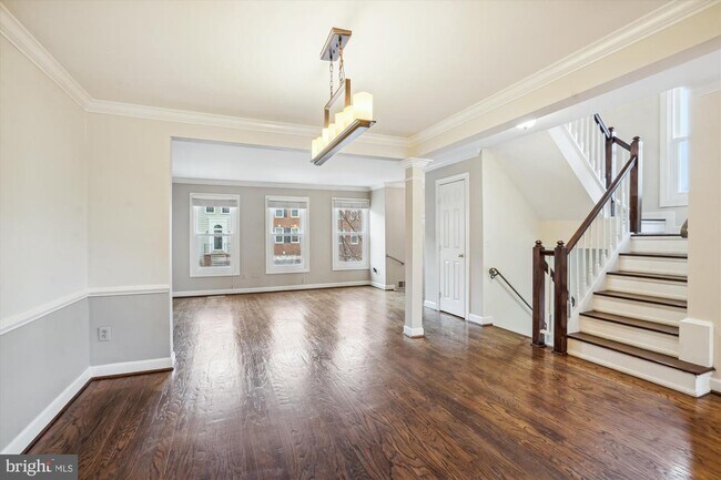 Building Photo - 12796 Dogwood Hills Ln