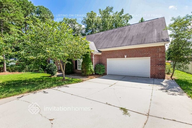 Building Photo - 15020 Woodstar Rd