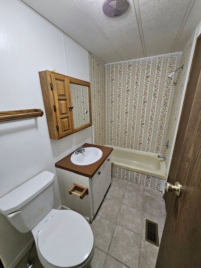 Foto del edificio - Newly Renovated 2 Bedroom Mobile in Bullhead City