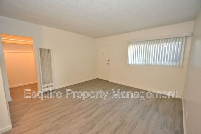 Foto del edificio - 710 W Channel Islands Blvd