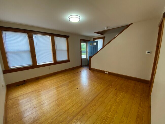 Foto del edificio - 106 Everett St