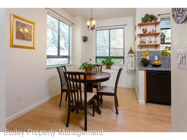 Foto del edificio - 2 br, 2.5 bath House - 111 Bean Creek Rd.,...