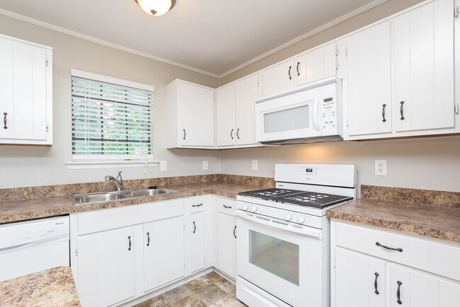 Building Photo - 5147 Rails Way