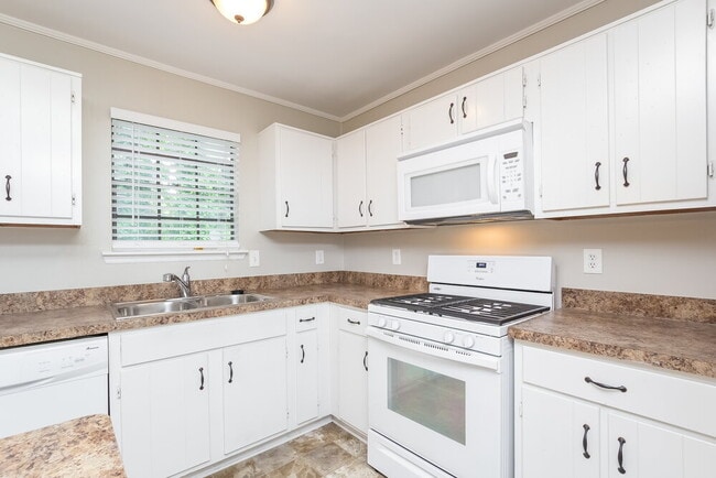 Foto del edificio - 5147 Rails Way