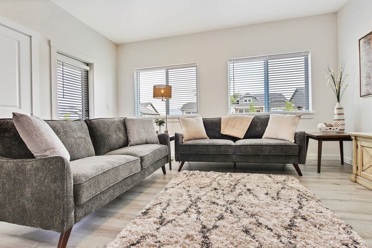 Foto principal - 5643 E Bollo St