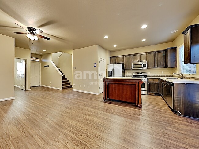 Building Photo - 2131 Laura Vista Drive NW