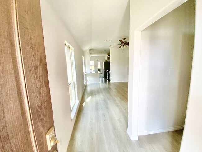 Building Photo - Gorgeous McKinney Home with Big Yard!