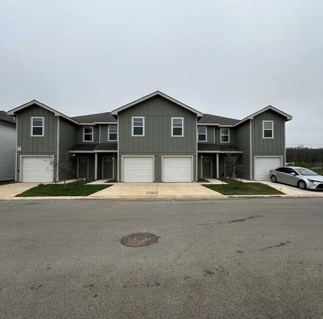 Building Photo - 9919 Grove Mist