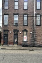 Building Photo - 102 N 3rd St