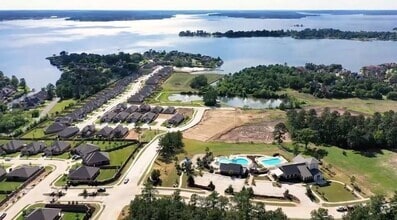 Building Photo - 8402 Coral Cove Pass Ln