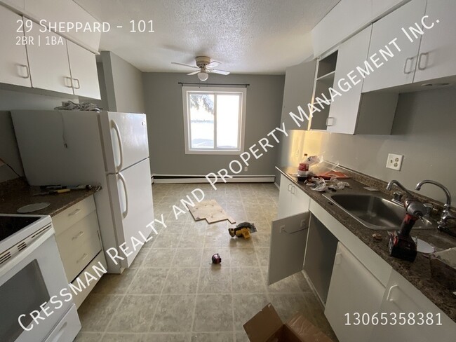 Building Photo - 2 Bed, 1 Bath apartment located near North...