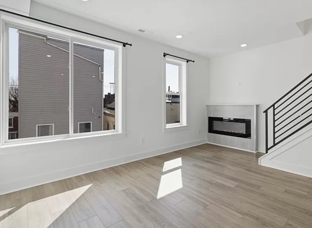 Foto del edificio - 2547 Frankford Ave