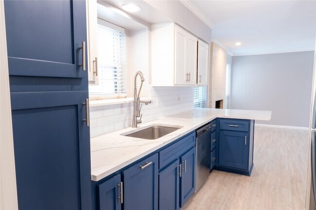 Foto del edificio - 6509 Preston Rd